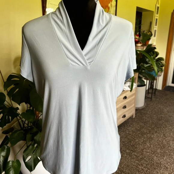 Design Collective Tops - Design Collective top